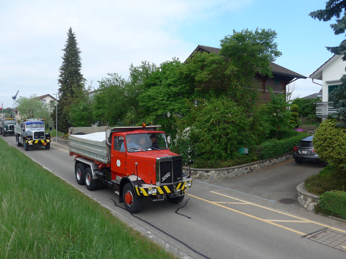 (192'442) - R�llin, Holzh�usern - ZG 60'139 U - FBW am 5. Mai 2018 in Attikon, Bahnstrasse