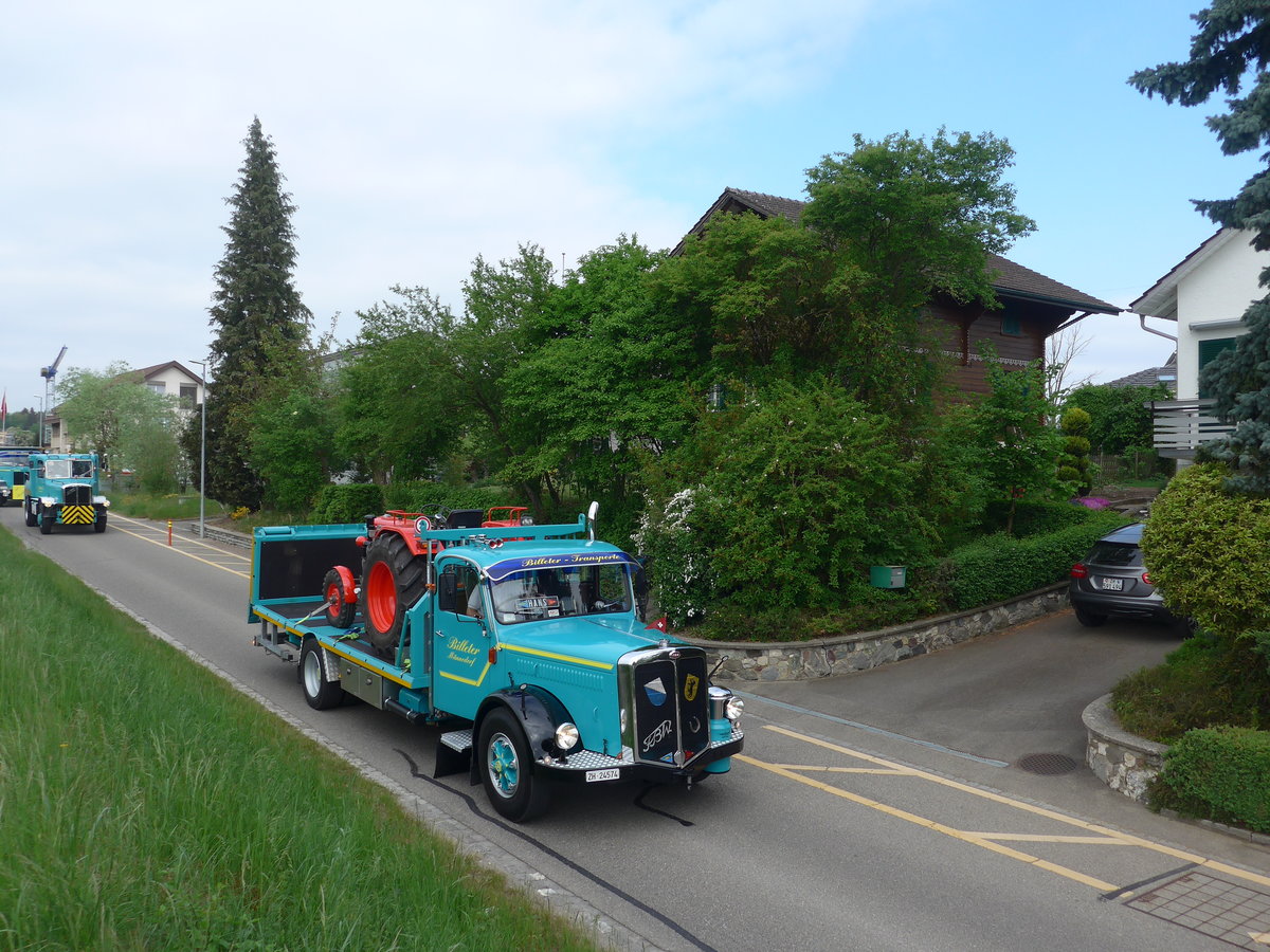 (192'445) - Billeter, M�nnedorf - ZH 24'574 - FBW am 5. Mai 2018 in Attikon, Bahnstrasse