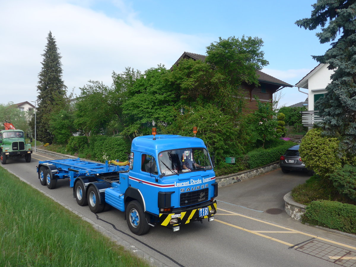 (192'502) - Dirks, Luzern - LU 141'748 - Saurer am 5. Mai 2018 in Attikon, Bahnstrasse