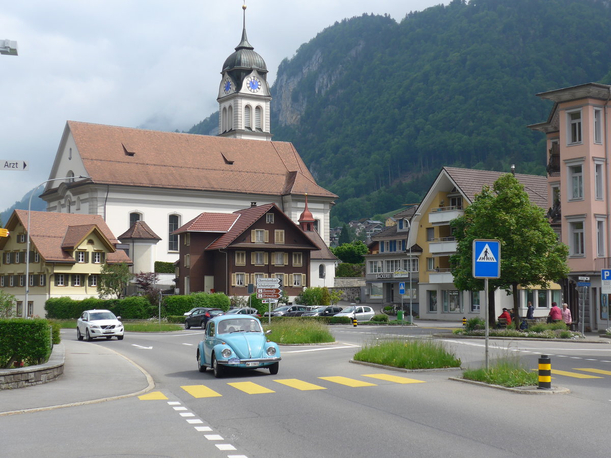 (193'098) - VW-K�fer - NW 12'803 - am 20. Mai 2018 in Wolfenschiessen, Hauptstrasse