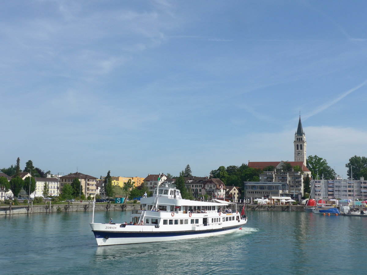 (193'347) - Motorboot Z�rich und Kirche in Romanshorn am 26. Mai 2018 im Hafen von Romanshorn
