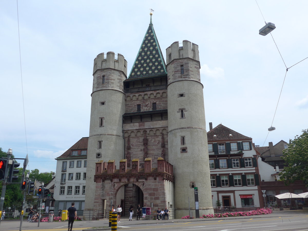 (194'009) - Das Spalentor am 16. Juni 2018 in Basel