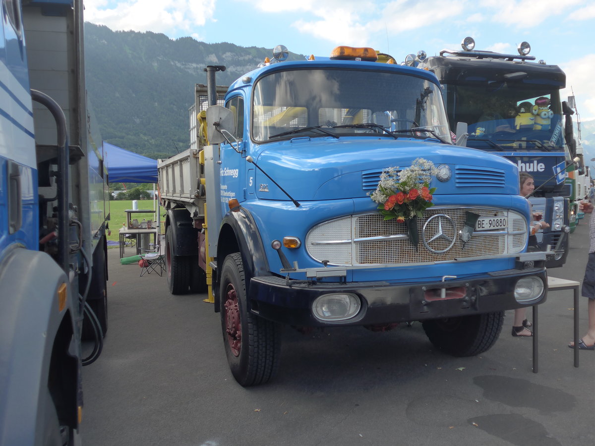 (194'341) - Schnegg, Oberbottigen - Nr. 5/BE 90'880 - Mercedes am 23. Juni 2018 in Interlaken, Flugplatz