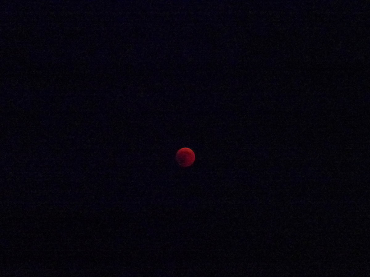 (195'204) - Die Mondfinsternis am 27. Juli 2018 von Thun-Lerchenfeld aus