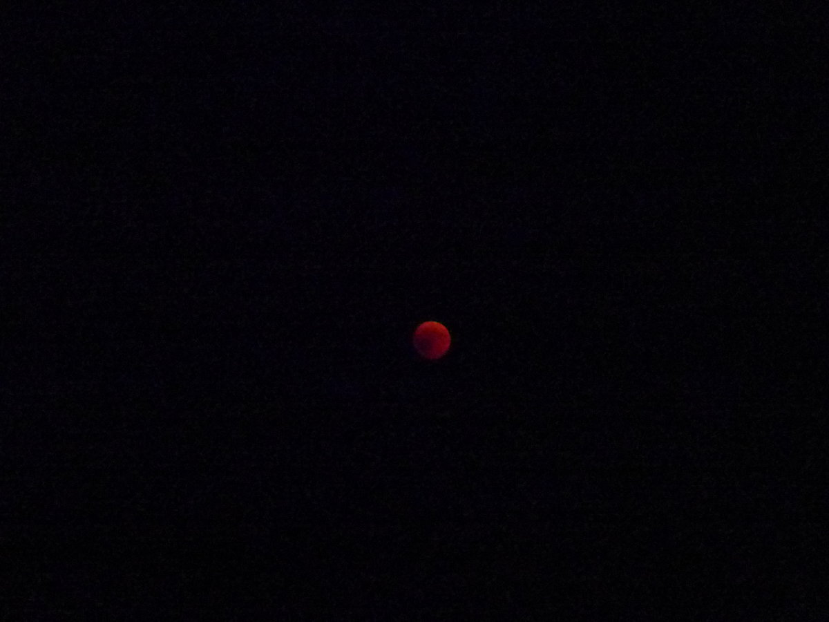 (195'212) - Die Mondfinsternis am 27. Juli 2018 von Thun-Lerchenfeld aus