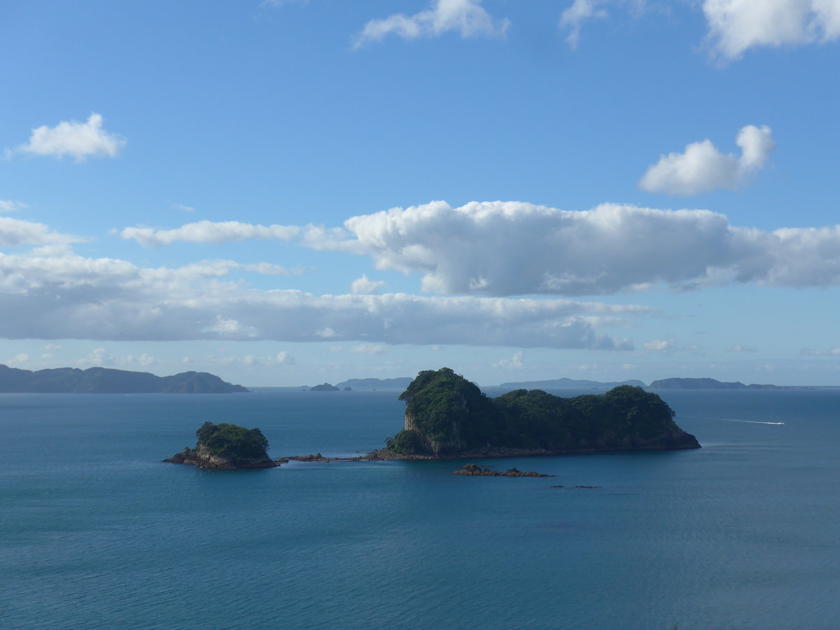 (19'535) - Inseln am 20. April 2018 in Hahei Beach