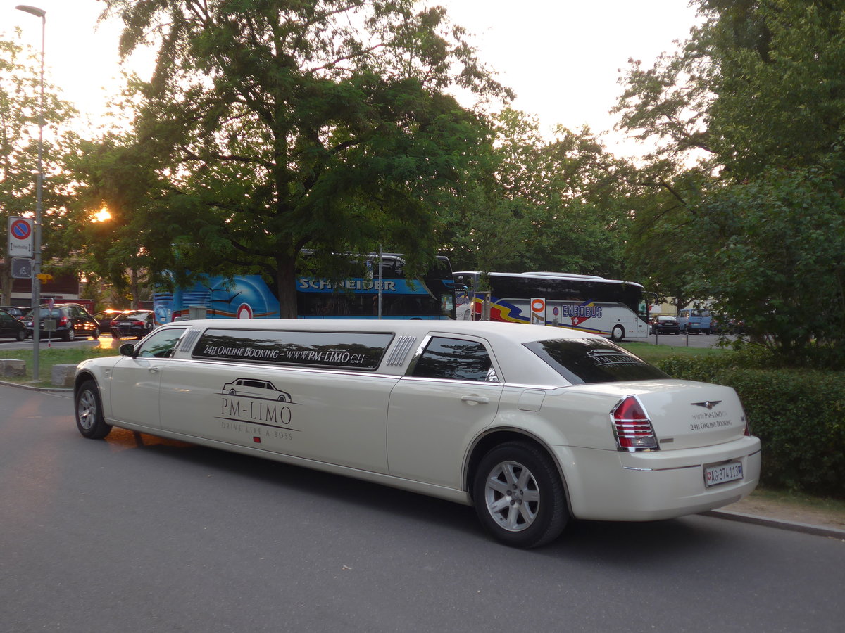 (195'506) - Chrysler - AG 374'113 - am 4. August 2018 in Thun, Strandbad
