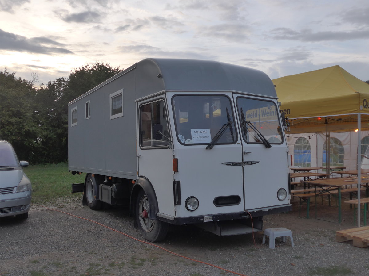 (195'935) - Mowag am 17. August 2018 in Wettingen, Zirkuswiese