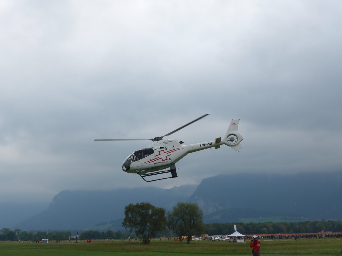 (196'467) - swiss helicopter - HB-ZIE - am 2. September 2018 in Thun, Allmend