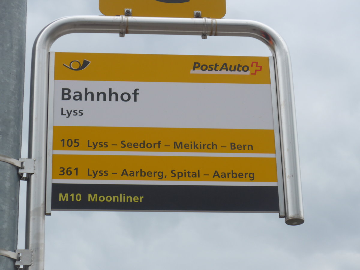 (196'542) - PostAuto-Haltestelle - Lyss, Bahnhof - am 3. September 2018