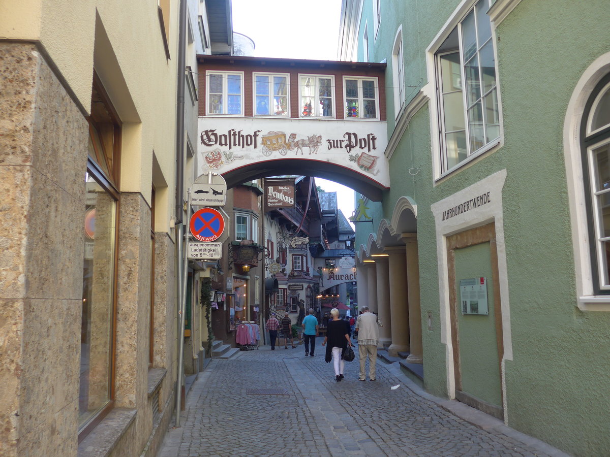(196'922) - Der Gasthof zur Post am 12. September 2018 in der Altstadt von Kufstein
