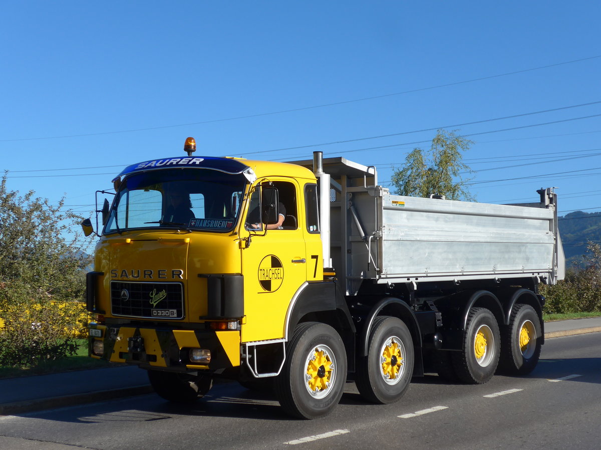 (198'142) - Trachsel - Nr. 7/GL 8470 - Saurer am 13. Oktober 2018 in Bilten, Sch�niserstrasse