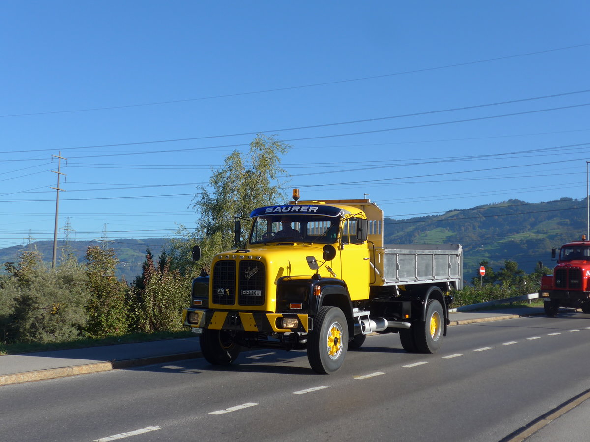 (198'143) - Saurer - GL 80'172 U - am 13. Oktober 2018 in Bilten, Sch�niserstrasse