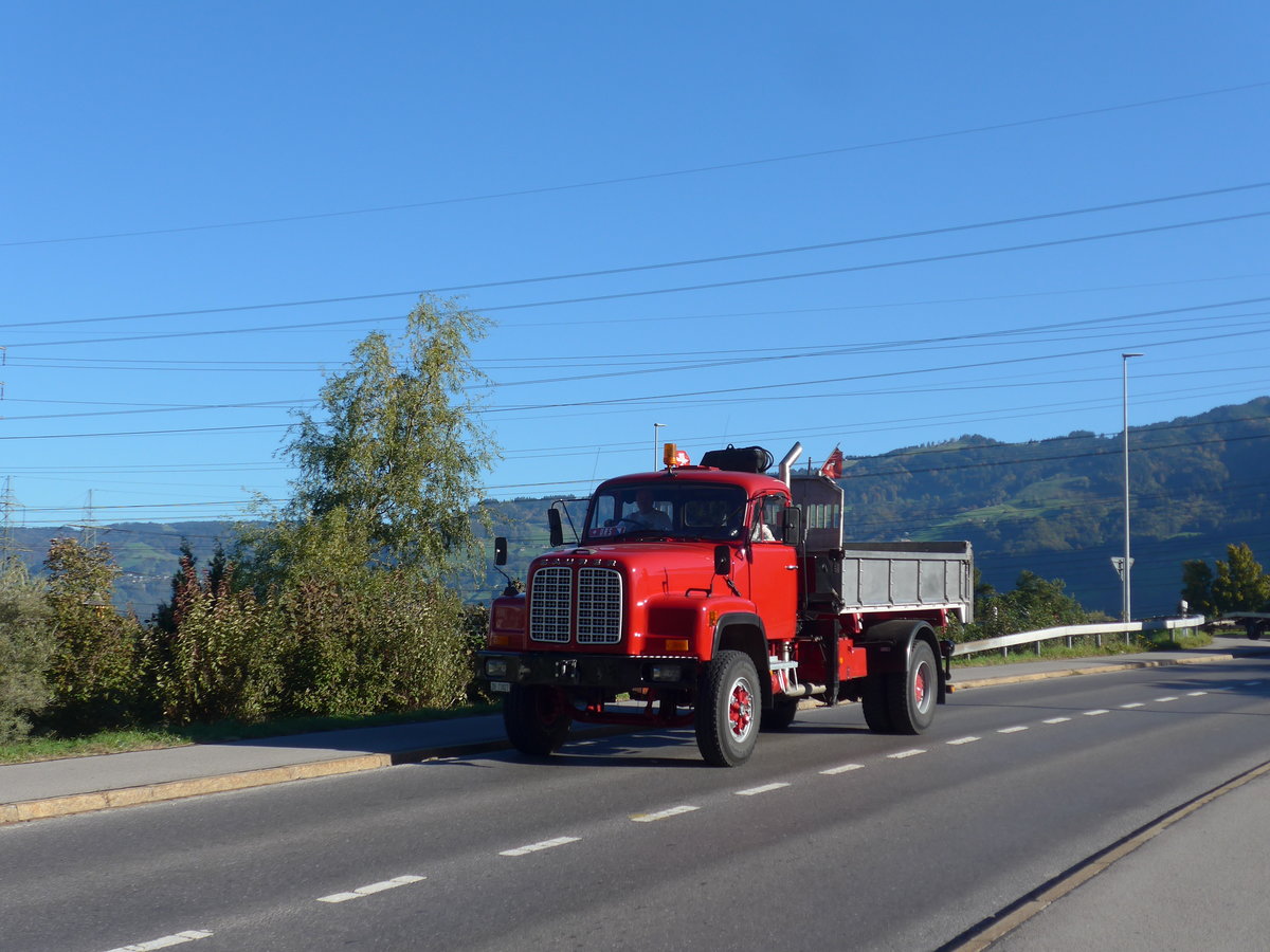 (198'151) - Saurer - ZH 73'827 - am 13. Oktober 2018 in Bilten, Sch�niserstrasse