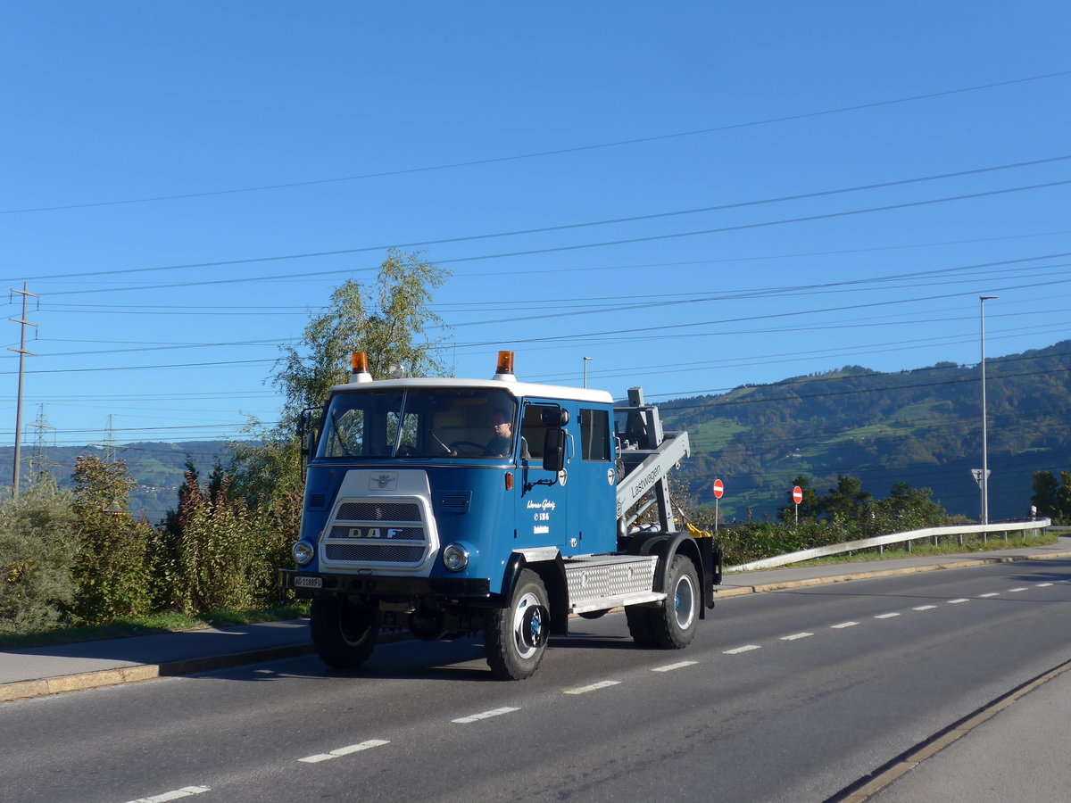 (198'163) - Gehrig, Rudolfstetten - ZH 11'889 U - DAF am 13. Oktober 2018 in Bilten, Sch�niserstrasse