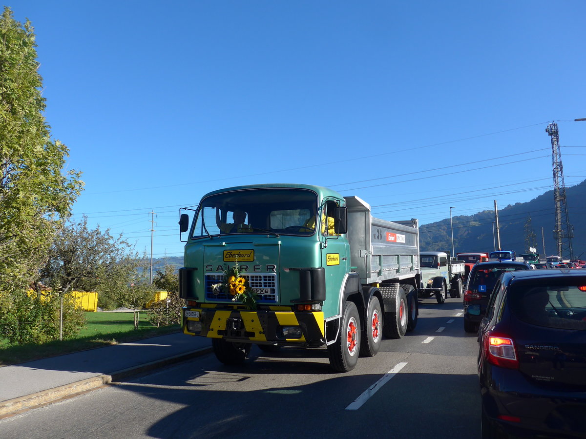 (198'204) - Eberhard, Kloten - ZH 30'557 U - Saurer am 13. Oktober 2018 in Bilten, Sch�niserstrasse