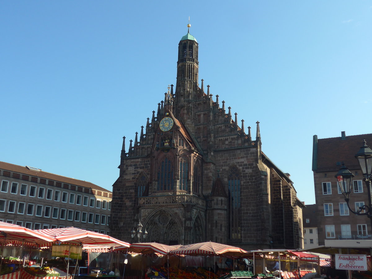 (198'325) - Die Frauenkirche am 16. Oktober 2018 in N�rnberg