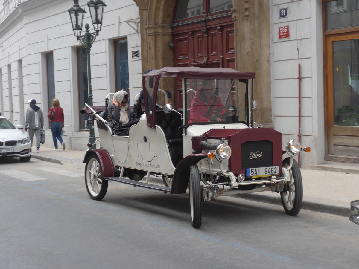 (198'735) - Ford - 5AT 9462 - am 19. Oktober 2018 in Praha
