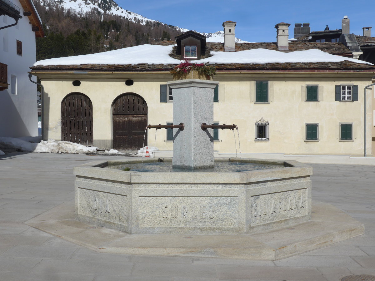(201'842) - Brunnen am 2. M�rz 2019 in Silvaplana