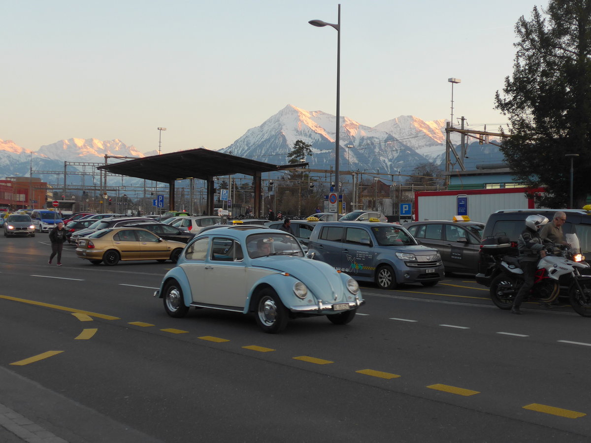 (203'057) - VW-K�fer - BE 353'253 - am 23. M�rz 2019 beim Bahnhof Thun