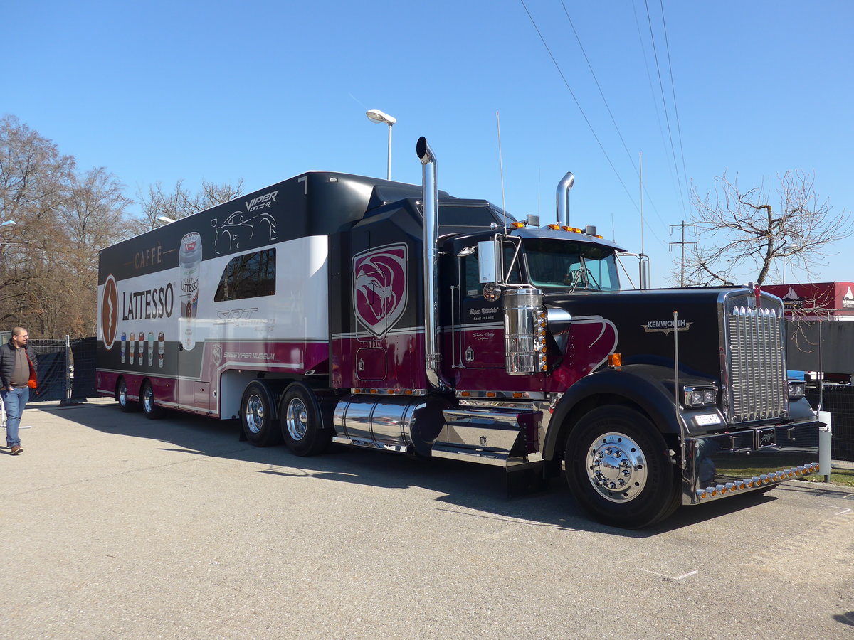 (203'131) - Kenworth am 24. M�rz 2019 in Granges-Paccot, Forum-Fribourg