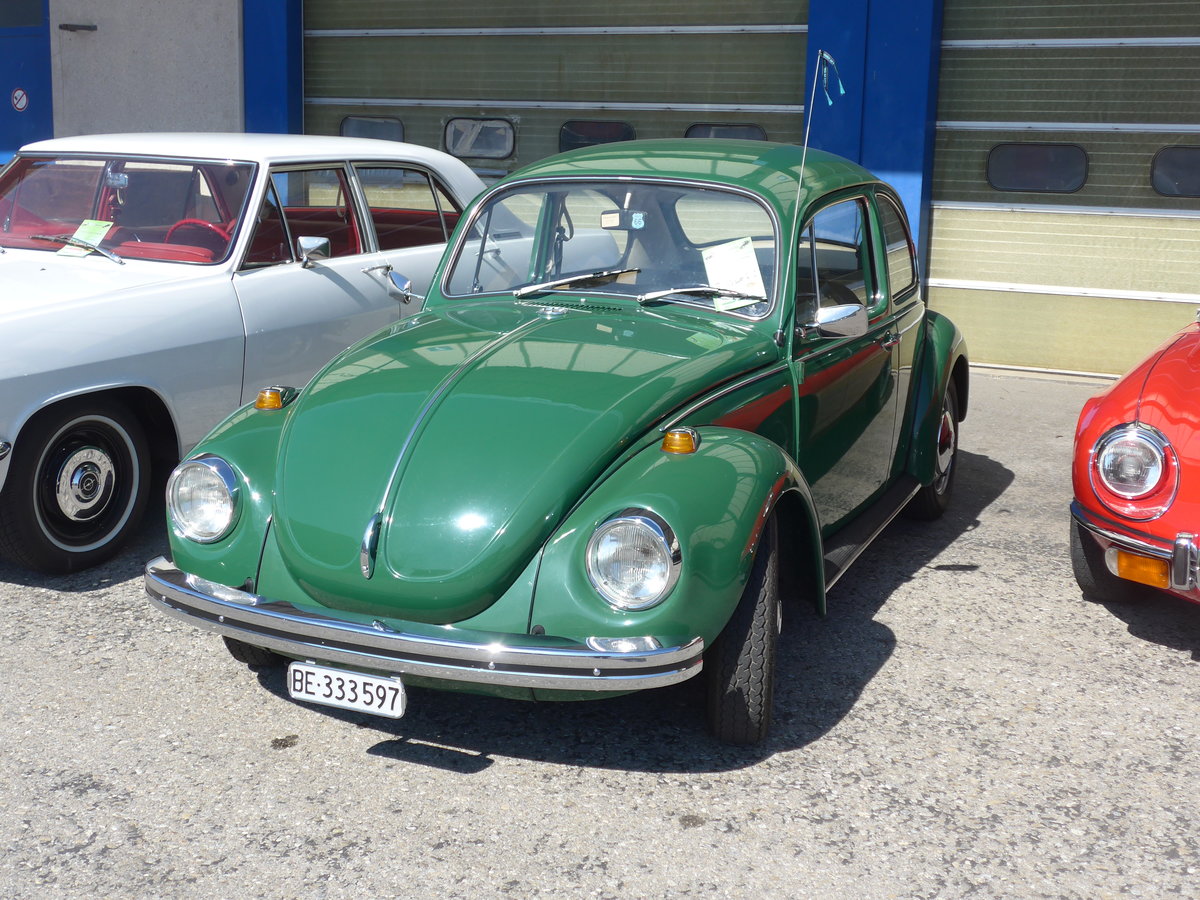 (203'136) - VW-K�fer - BE 333'597 - am 24. M�rz 2019 in Granges-Paccot, Forum-Fribourg