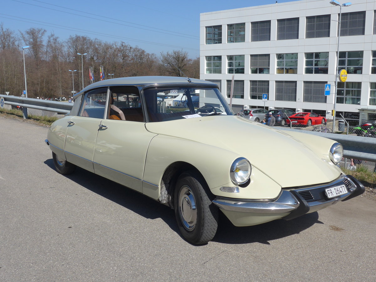 (203'216) - Citro�n - FR 26'477 - am 24. M�rz 2019 in Granges-Paccot, Forum-Fribourg