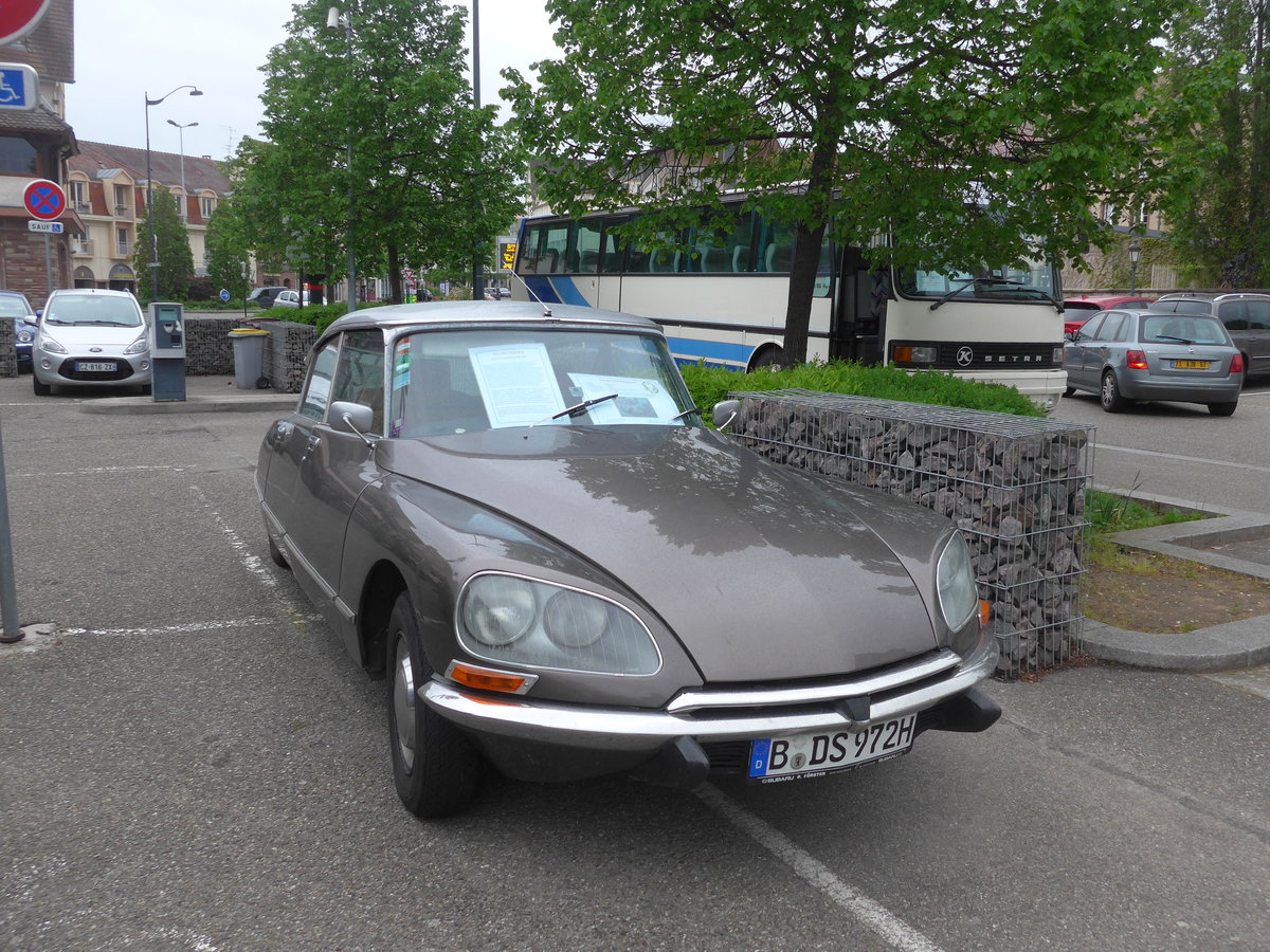 (204'166) - Citro�n - B-DS 972H - am 27. April 2019 in Haguenau, Parkplatz