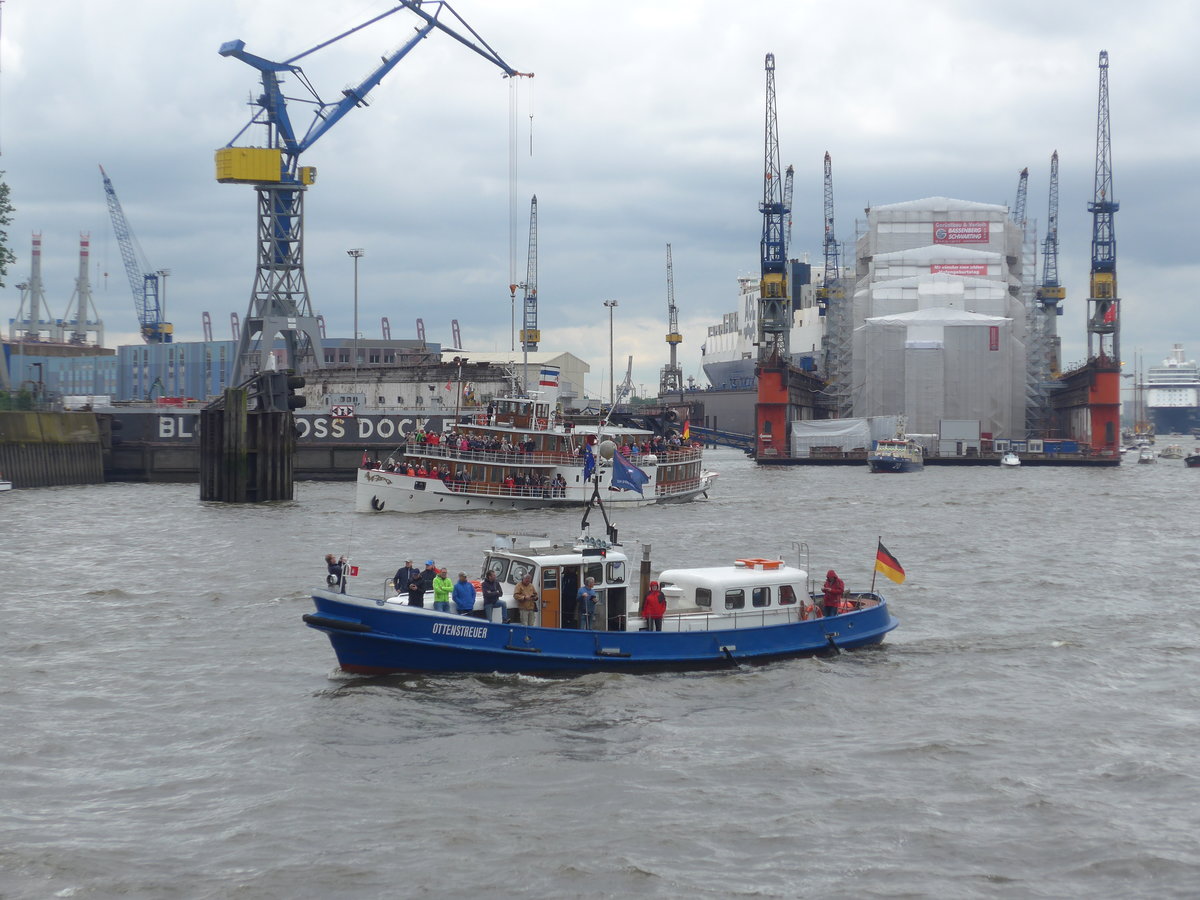 (204'726) - 830. Hafengeburtstag mit Schiffsparade am 10. Mai 2019 auf der Elbe in Hamburg