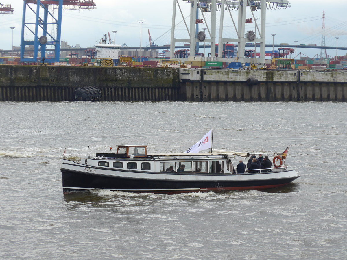 (204'761) - 830. Hafengeburtstag mit Schiffsparade am 10. Mai 2019 auf der Elbe in Hamburg