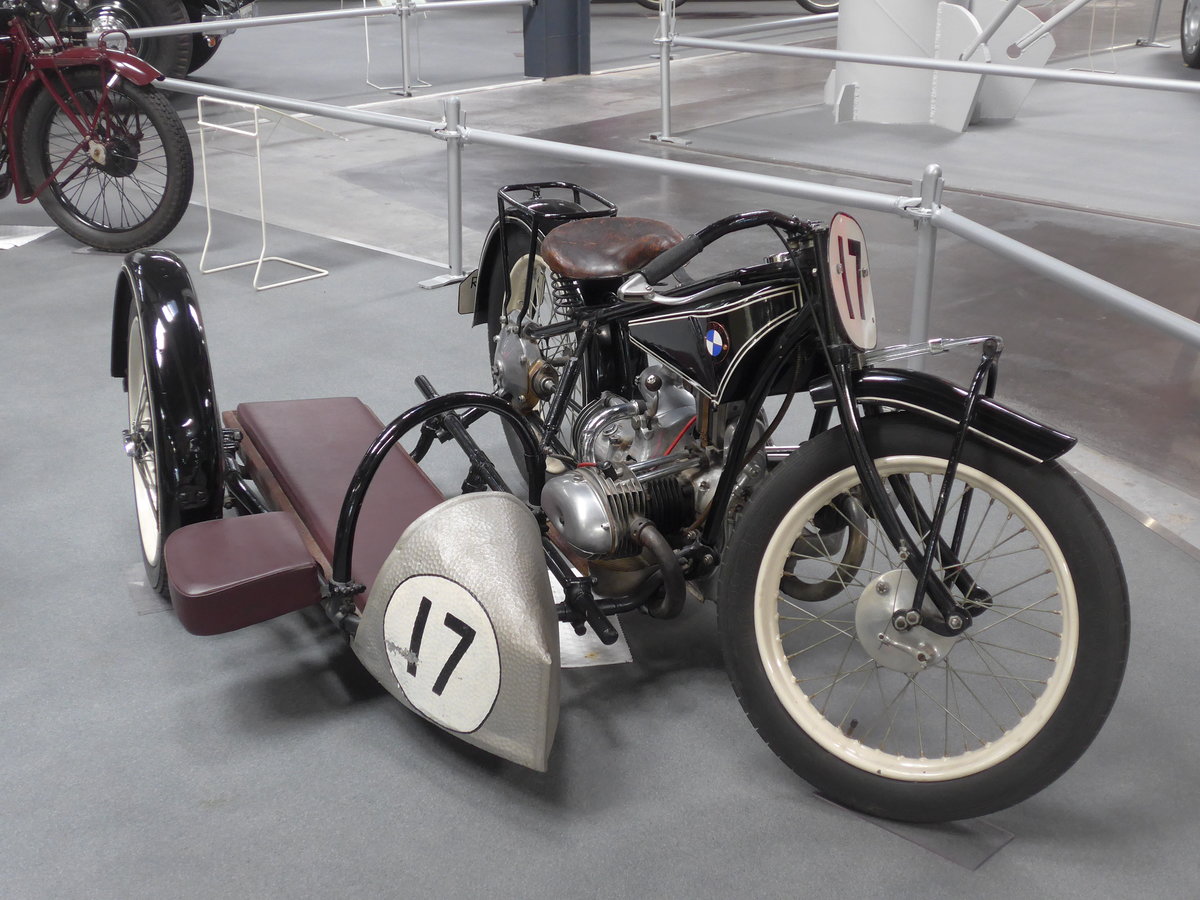 (205'102) - BMW am 13. Mai 2019 in Sinsheim, Museum