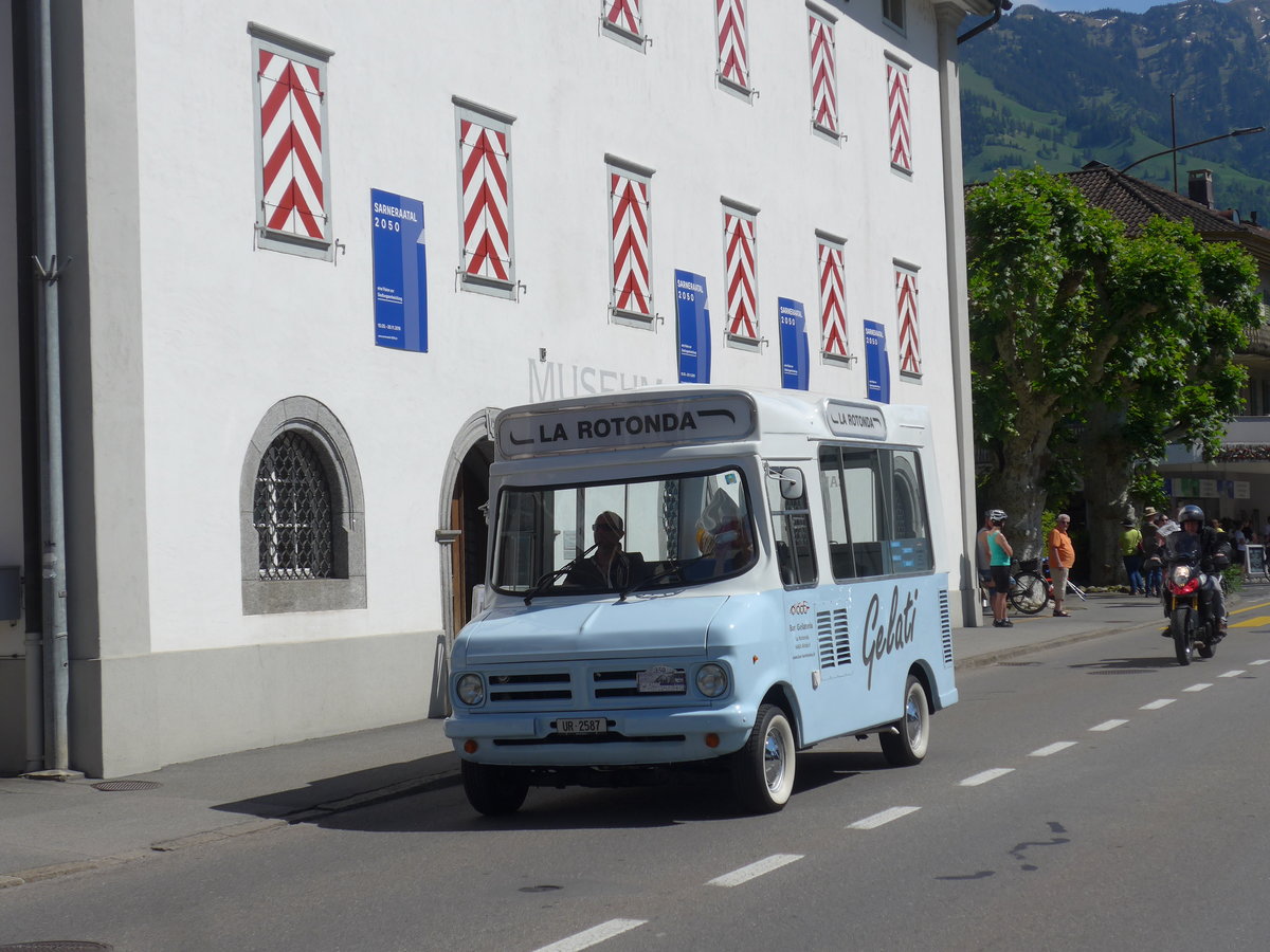(206'006) - Bedford - UR 2587 - am 8. Juni 2019 in Sarnen, OiO