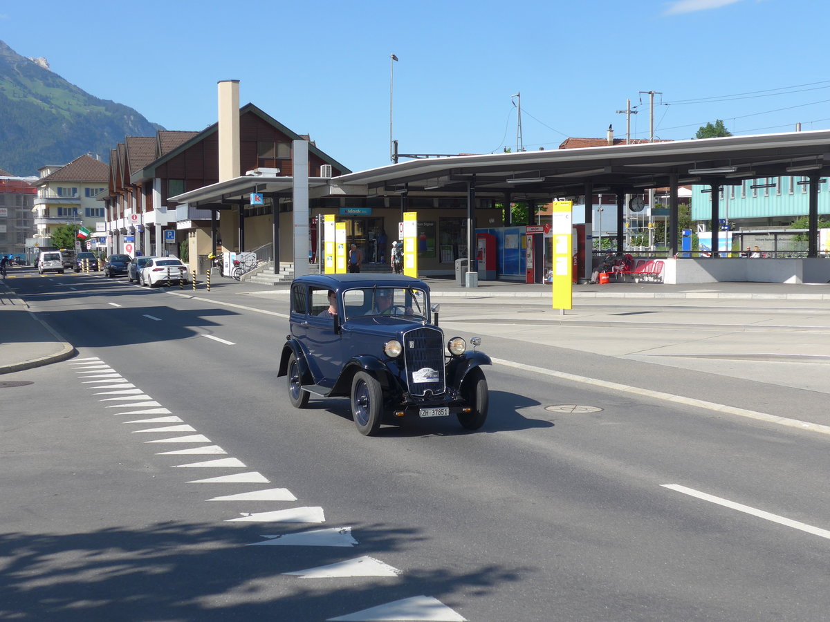 (206'152) - Opel - ZH 37'851 - am 8. Juni 2019 in Sarnen, OiO