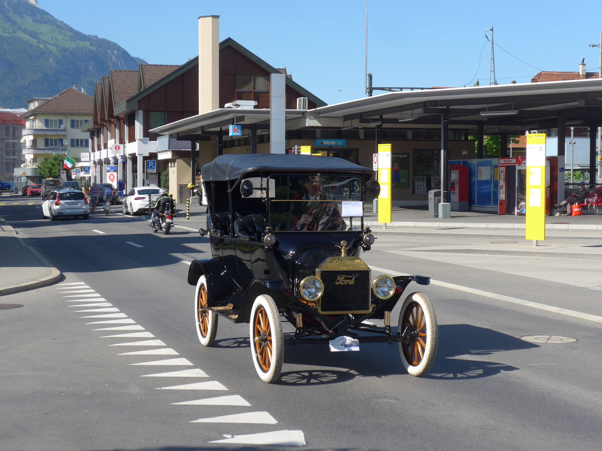 (206'153) - Ford am 8. Juni 2019 in Sarnen, OiO