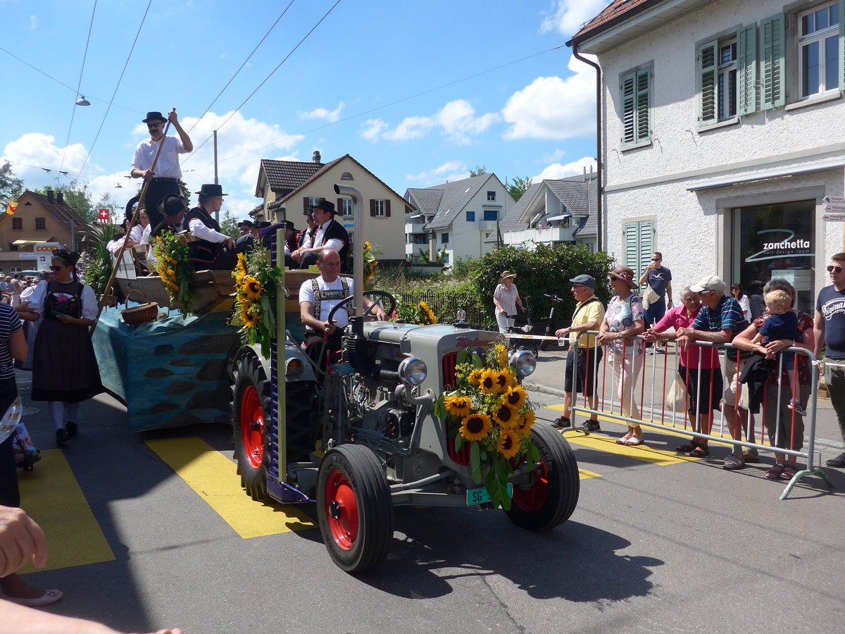 (206'747) - H�rlimann am 23. Juni 2019 am Jodlerfest-Umzug in Winterthur