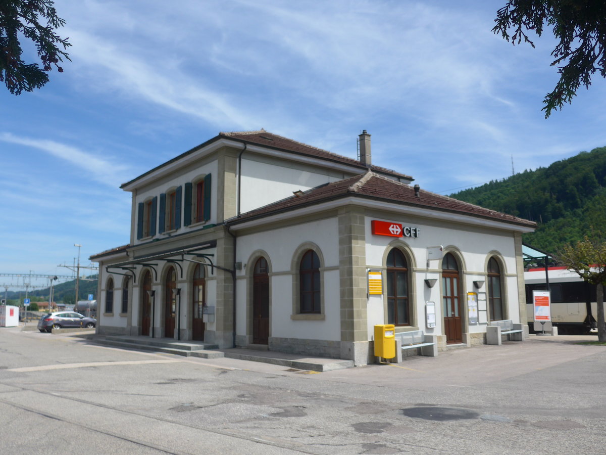 (206'813) - Der Bahnhof Moudon am 24. Juni 2019