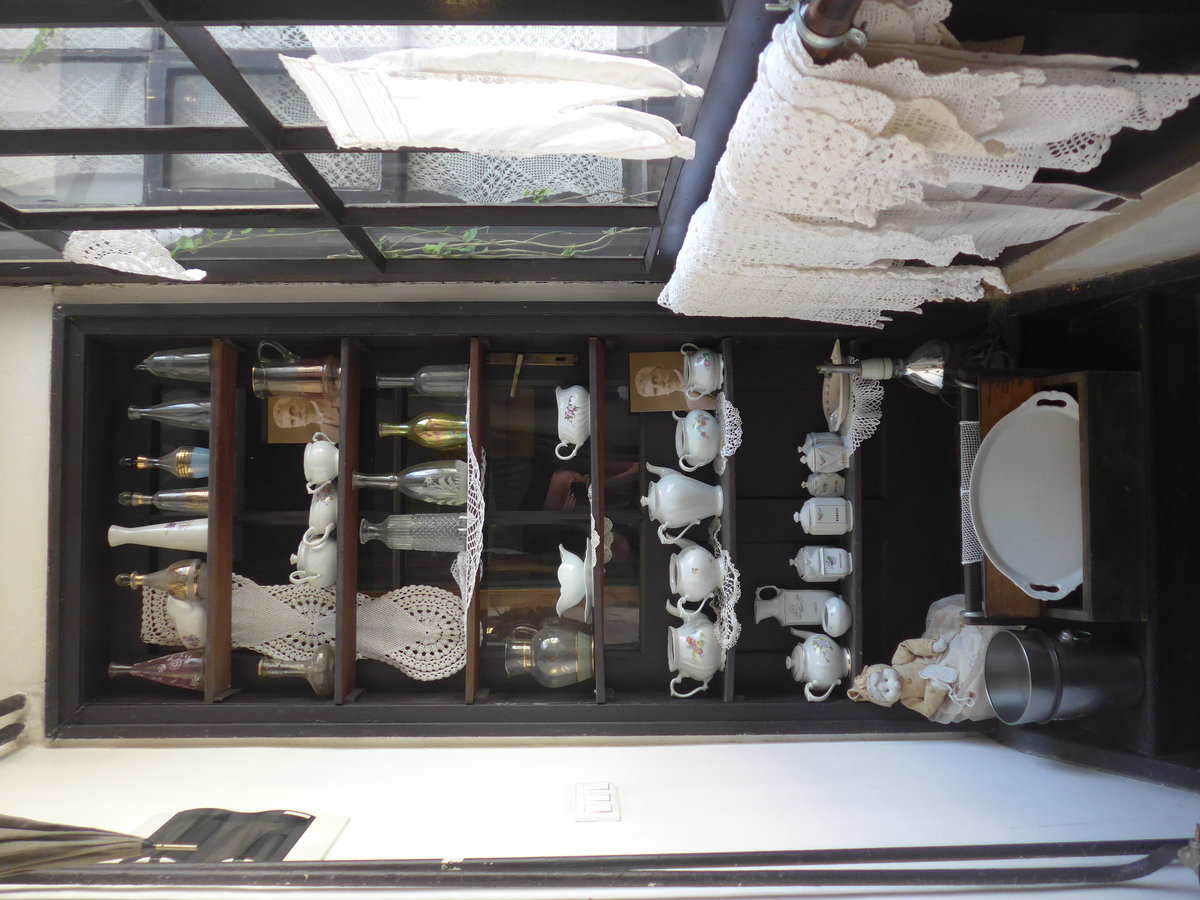 (206'959) - Geschirrausstellung im Checkpoint Charly am 2. Juli 2019 in Sofia