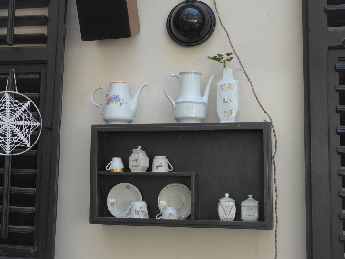 (206'965) - Geschirrausstellung im Checkpoint Charly am 2. Juli 2019 in Sofia