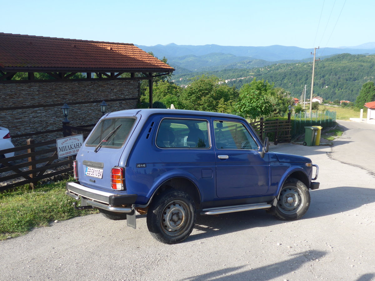 (206'984) - Lada - EB 5810 BA - am 3. Juli 2019 in Gabrovo
