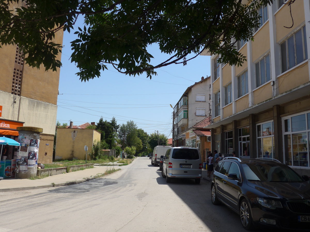 (207'036) - Strassenbild am 3. Juli 2019 in Levski