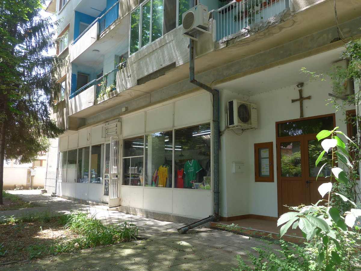 (207'037) - Eingang in die Brocki II am 3. Juli 2019 in Levski