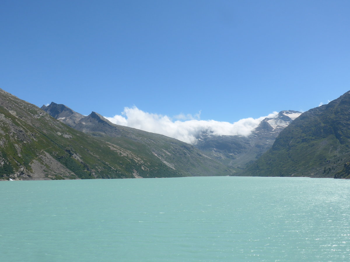 (209'033) - Der Mattmark Stausee am 18. August 2019