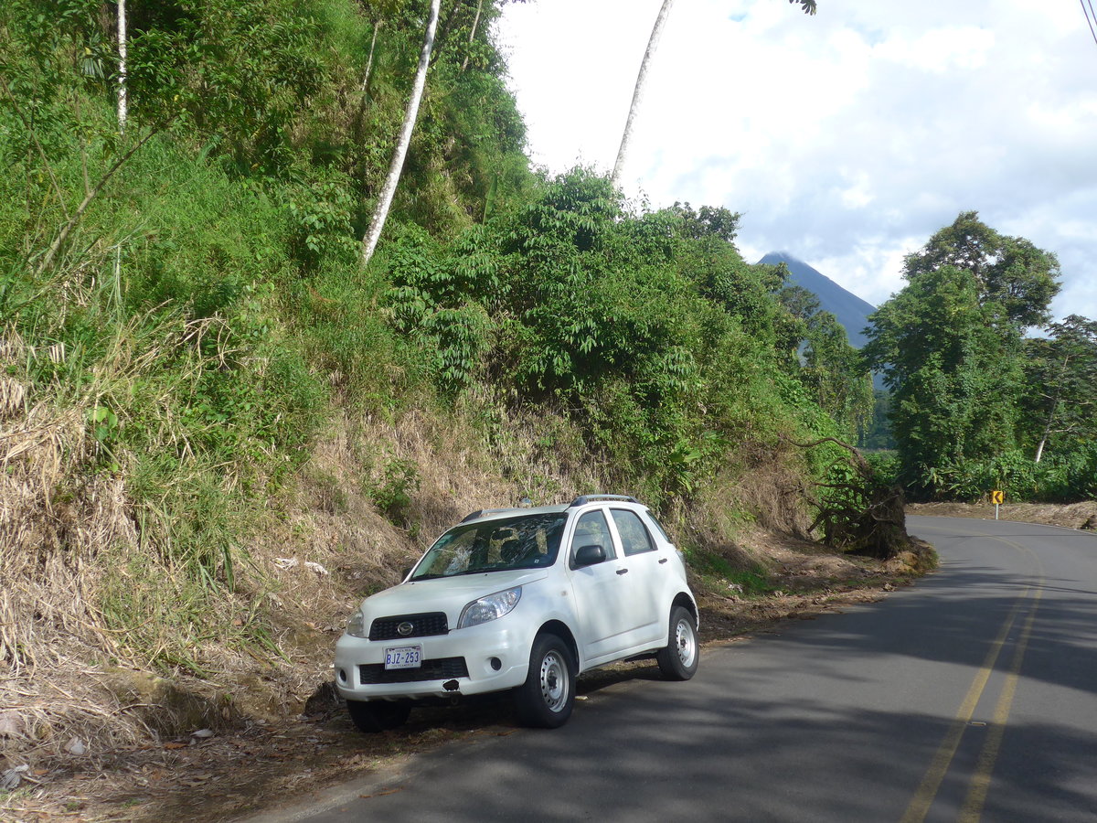 (211'298) - Daihatsu - BJZ-253 - am 14. November 2019 bei Arenal