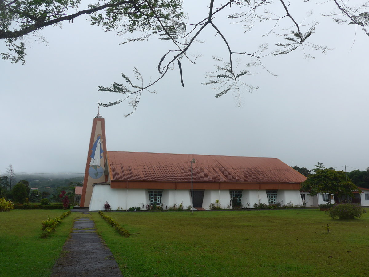(211'311) - Kirche am 15. November 2019 in Nuevo Arenal