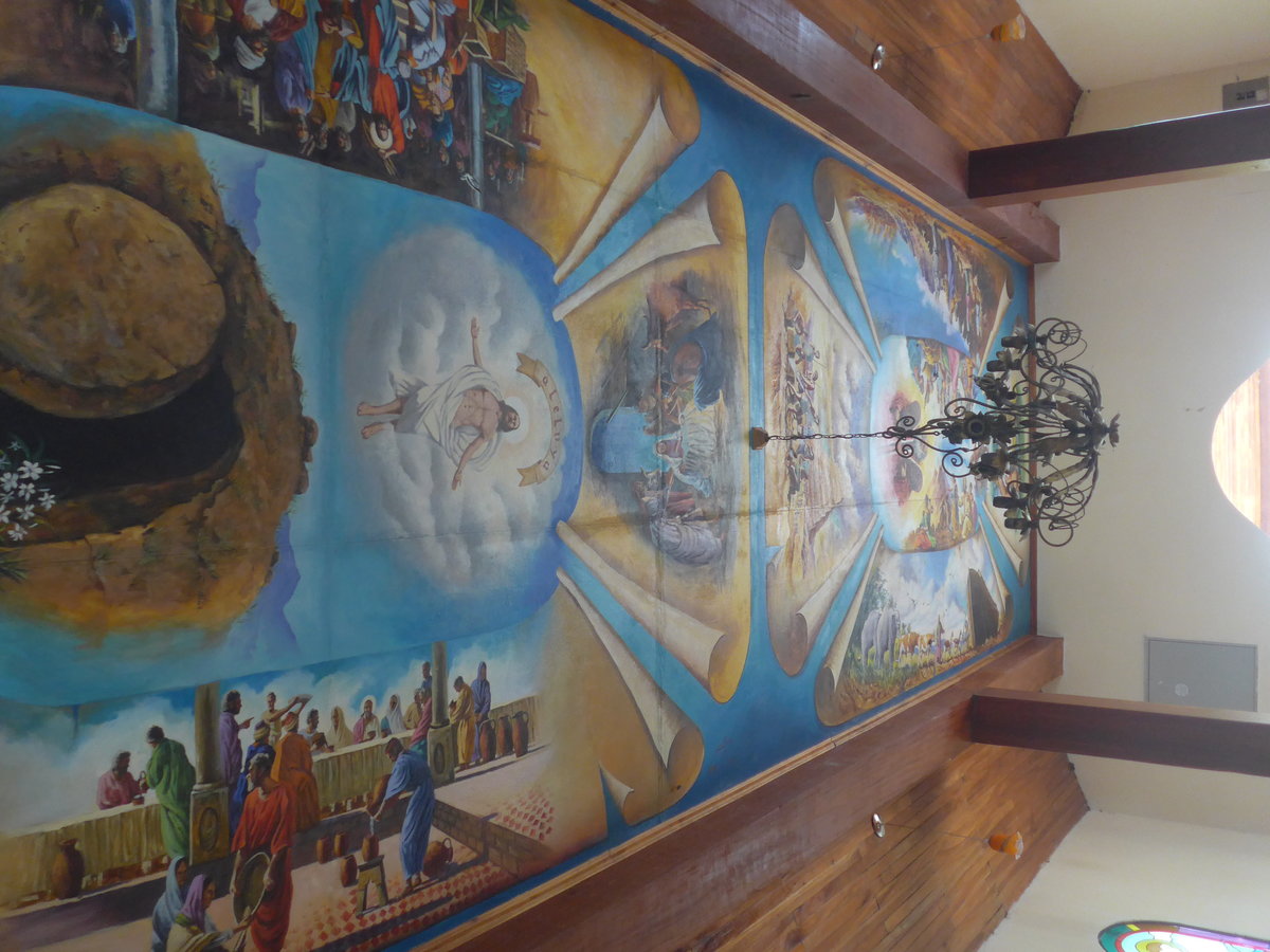 (211'424) - Inneres der Kapelle am 16. November 2019 in Nuevo Arenal, Los H�roes