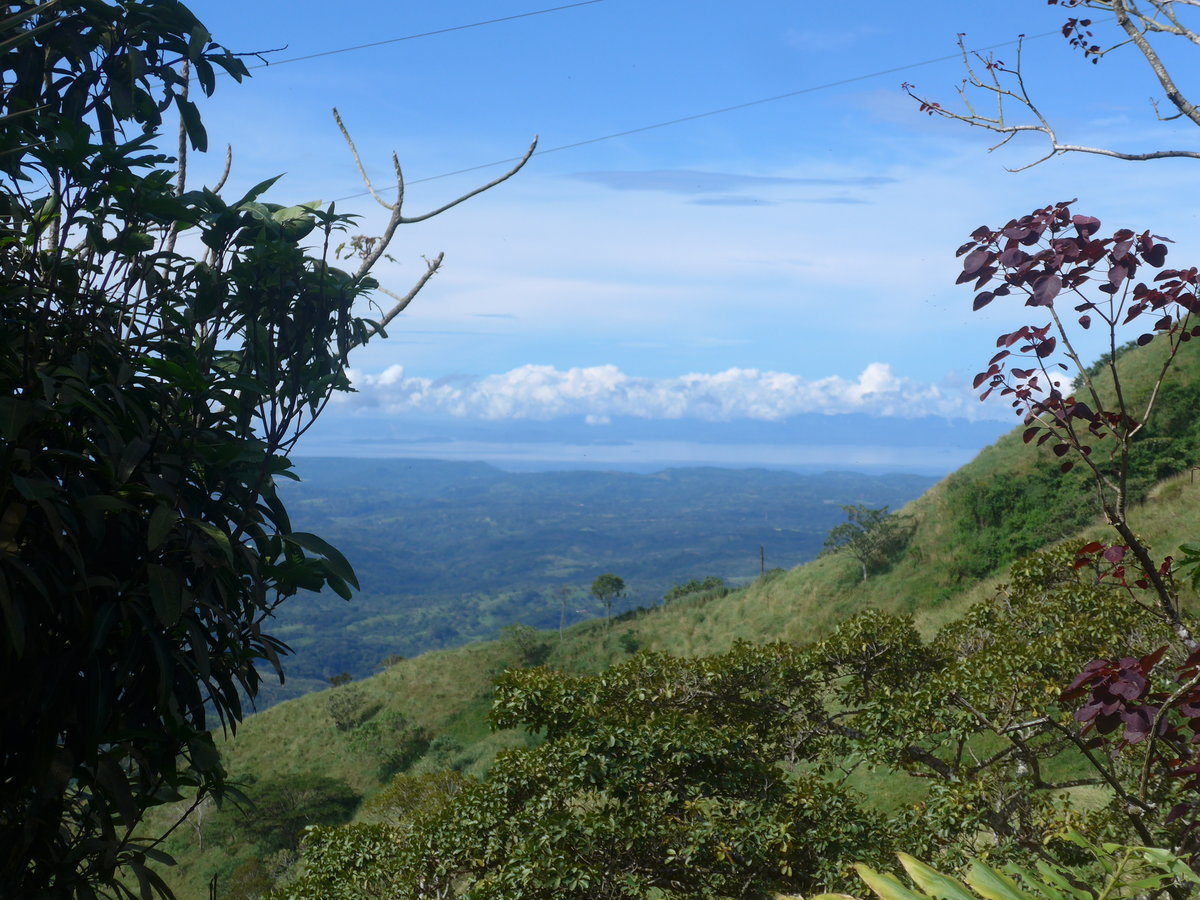 (211'627) - Aussicht ins Tal am 19. November 2019 in Rio J�sus