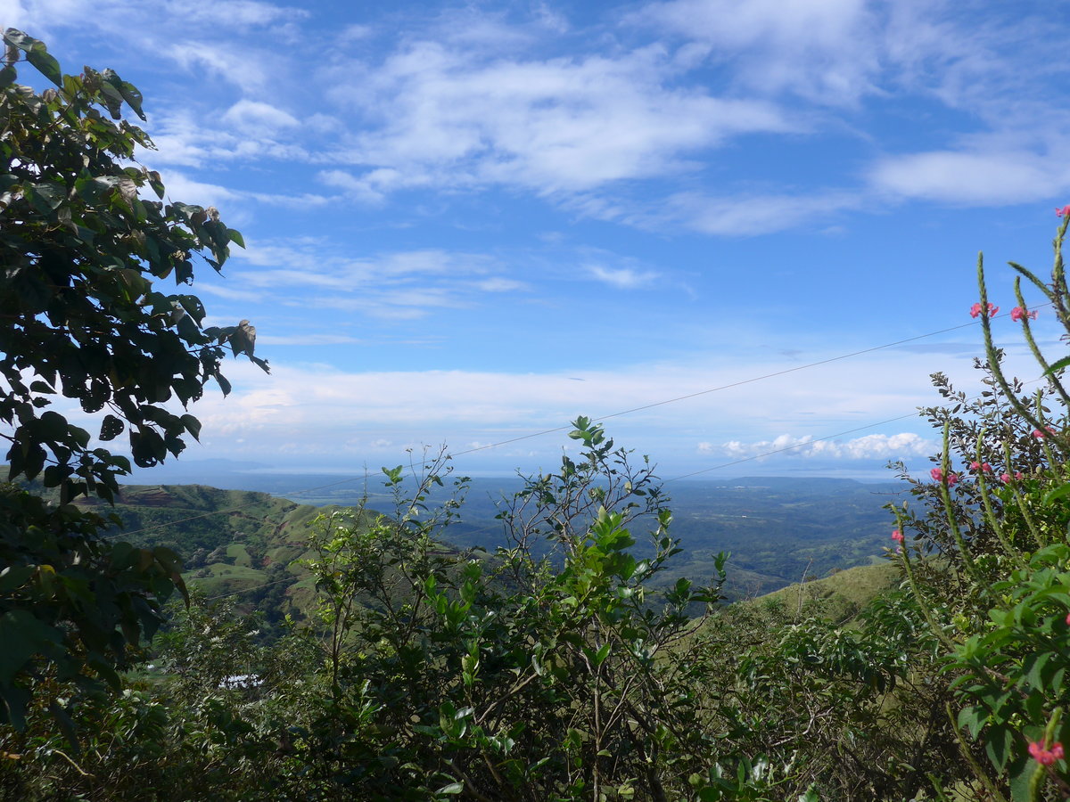 (211'629) - Aussicht ins Tal am 19. November 2019 in Rio J�sus