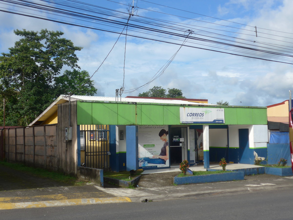 (211'682) - Die Post am 19. November 2019 in La Fortuna