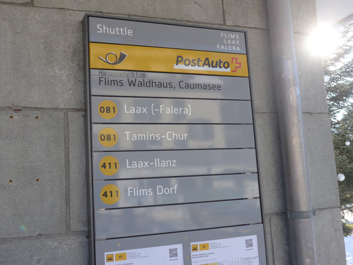 (213'253) - PostAuto-Haltestelle - Flims Waldhaus, Caumasee - am 1. Januar 2020