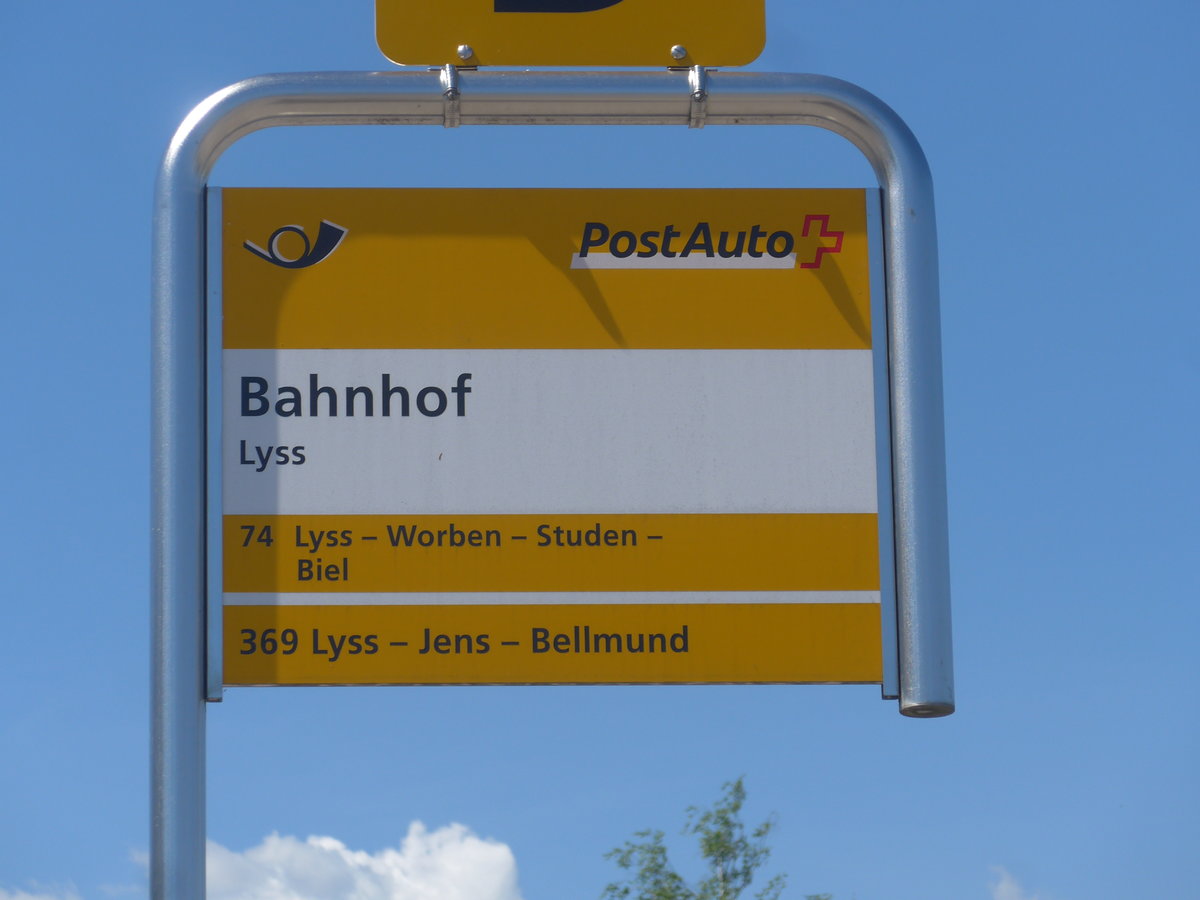 (217'176) - PostAuto-Haltestelle - Lyss, Bahnhof - am 21. Mai 2020